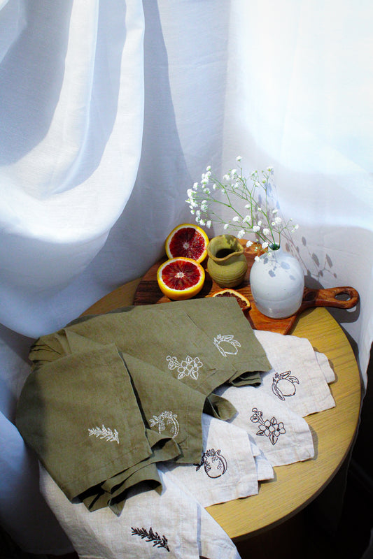 Mediterranean Harvest Napkin Set (2) - Pearl/Olive