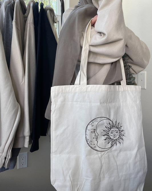 Moonsighting Tote Bag