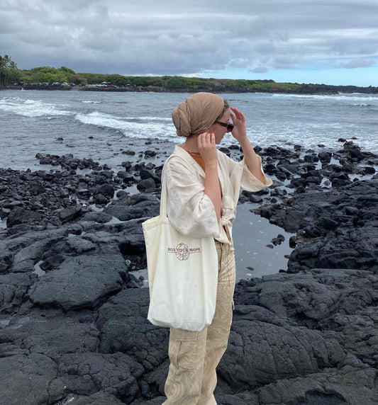 Hug Your Mom Tote Bag